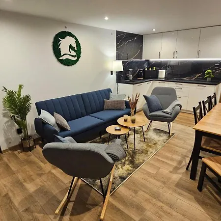 Czarny Kon I Bialy Kon Black Horse & White Horse Kamienna Gora