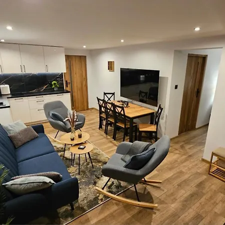 Czarny Kon I Bialy Kon Black Horse & White Horse