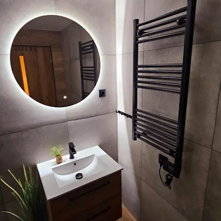 Czarny Kon I Bialy Kon Black Horse & White Horse Apartamento