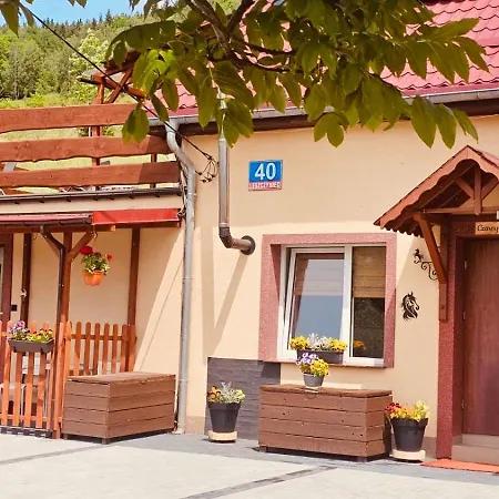 Appartement Czarny Kon I Bialy Kon Black Horse & White Horse