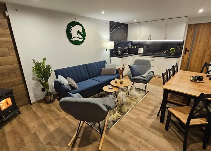 Czarny Kon I Bialy Kon Black Horse & White Horse Kamienna Gora