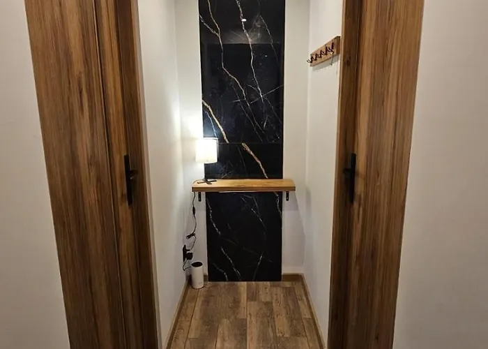 Czarny Kon I Bialy Kon Black Horse & White Horse * Kamienna Gora